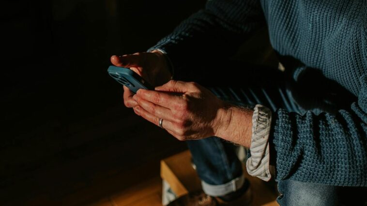 the-online-gambling-industry-has-its-eyes-on-your-teenage-son