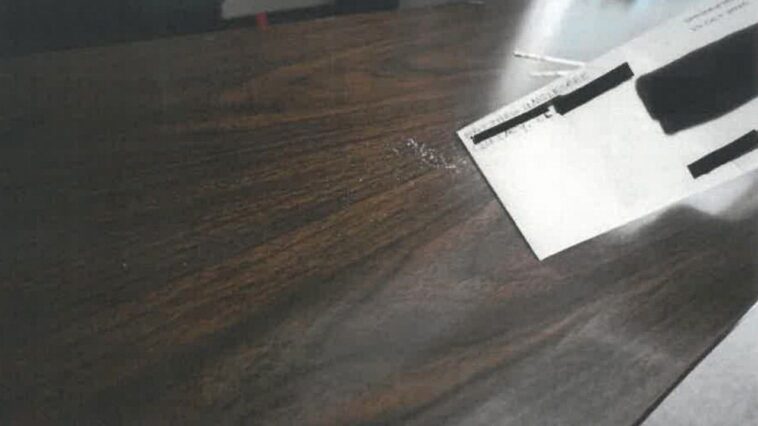 illinois-man-accused-of-threatening-congress-with-white-substances-in-letters-marked-with-his-return-address