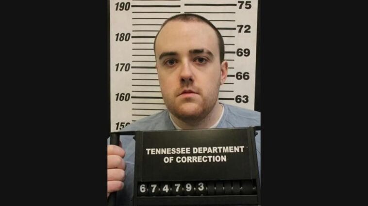 watch:-convicted-killer-escapes-prison,-triggers-multi-state-manhunt