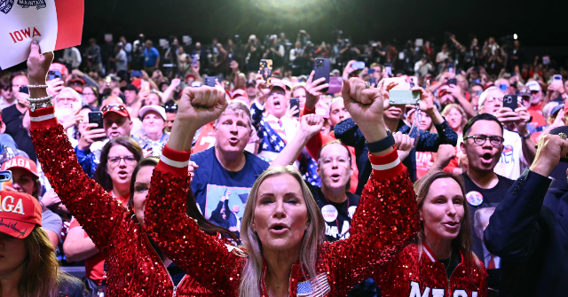 nolte:-republicans-close-enthusiasm-gap-in-midterm-poll