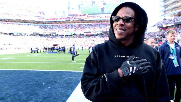 jay-z’s-super-bowl-halftime-show-selection-has-more-than-99-vulgarity-and-profanity-problems-for-the-nfl