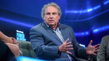 yankees-president-randy-levine-says-he-is-‘confident’-mlb-will-avoid-a-lockout-despite-cap-fight