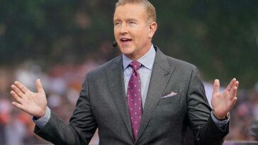 espn-college-football-analyst-headlines-gop-fundraiser