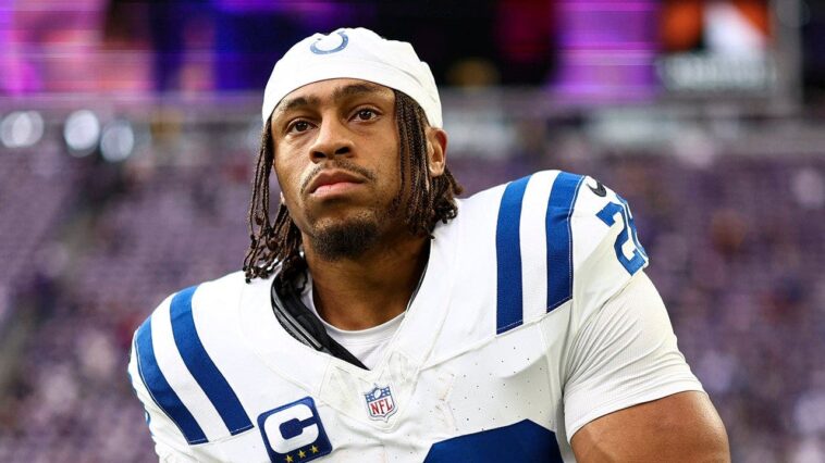 nfl-star-jonathan-taylor’s-wife-worries-about-colts’-future-amid-trade-frenzy:-‘do-i-need-to-start-packing’