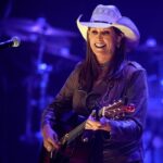 terri-clark-refused-auto-tune-and-ai-to-keep-her-ryman-auditorium-live-album-raw-and-real