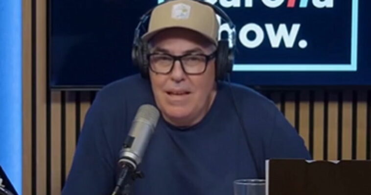 adam-carolla:-have-you-noticed-how-quickly-the-story-about-the-guy-who-stopped-the-school-shooting-in-oregon-disappeared-from-the-media?-(video)