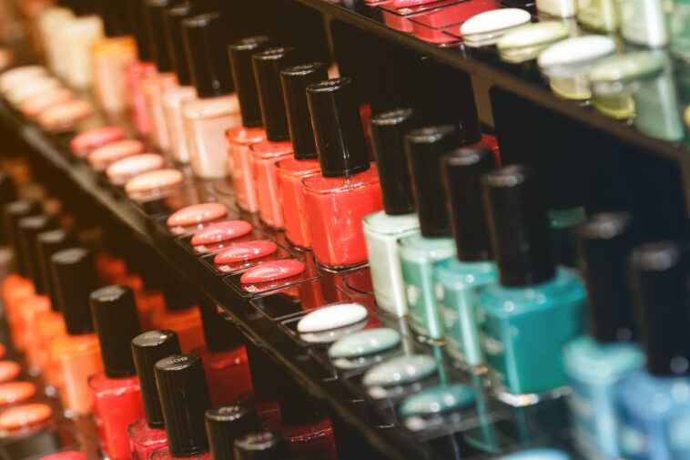 two-customers-infected-with-genital-herpes-at-same-oregon-nail-salon-years-apart:-lawsuit