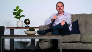 radical-online-streamer-throws-$72m-scott-jennings-tantrum-over-his-own-offensive-‘jokes’